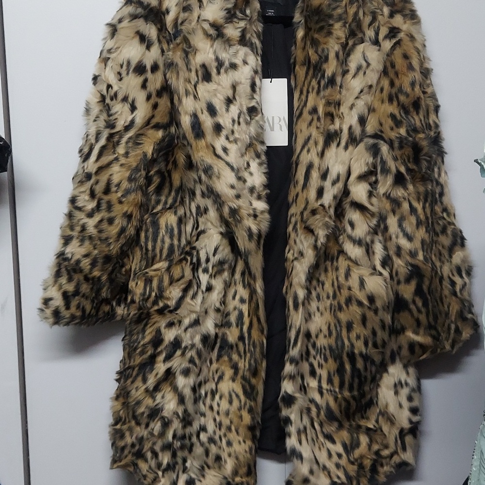 ZARA Faux Fur Leopard-Print Jacket in Beige, Black and Brown